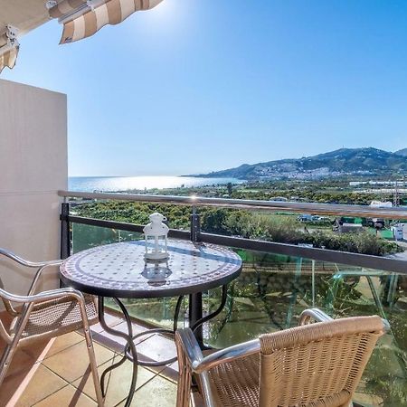 Apartamento En El Mirador De เนร์คา ภายนอก รูปภาพ