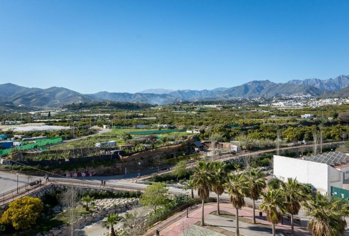 Apartamento En El Mirador De เนร์คา ภายนอก รูปภาพ