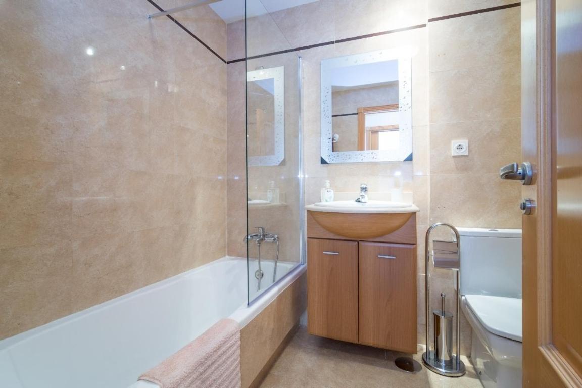Apartamento En El Mirador De เนร์คา ภายนอก รูปภาพ